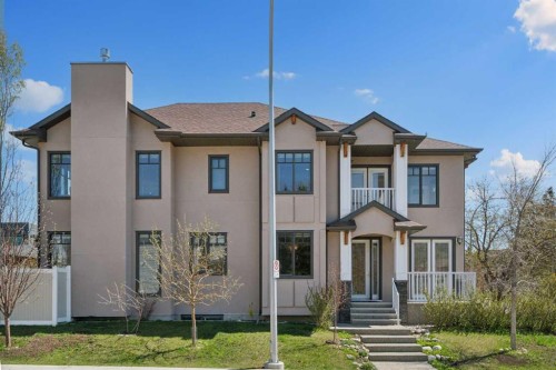 4538 Montgomery Avenue Nw, Calgary, AB - Outdoor With Facade