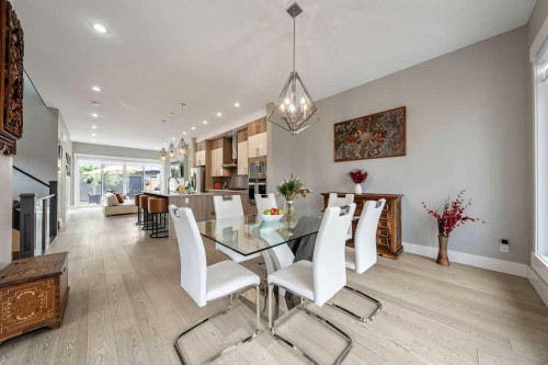 639 19 Avenue Nw, Calgary, AB - Indoor Photo Showing Dining Room