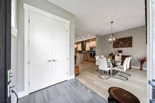 639 19 Avenue Nw, Calgary, AB - Indoor