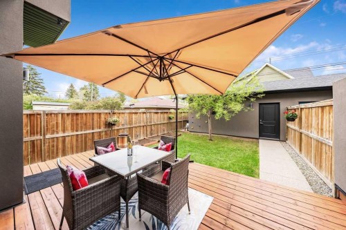 639 19 Avenue Nw, Calgary, AB - Outdoor With Deck Patio Veranda With Exterior