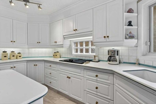 152 Scenic Ridge Crescent Nw, Calgary, AB 