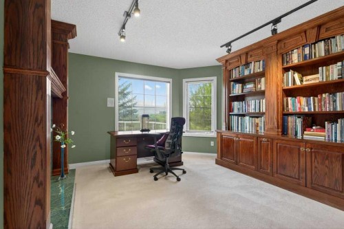 152 Scenic Ridge Crescent Nw, Calgary, AB 