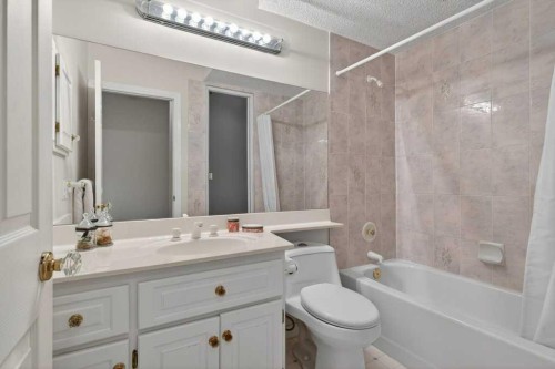 152 Scenic Ridge Crescent Nw, Calgary, AB 