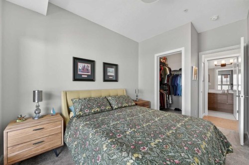 504-122 Mahogany Centre Se, Calgary, AB - Indoor Photo Showing Bedroom
