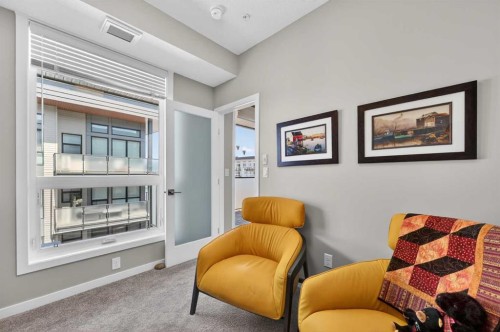 504-122 Mahogany Centre Se, Calgary, AB - Indoor