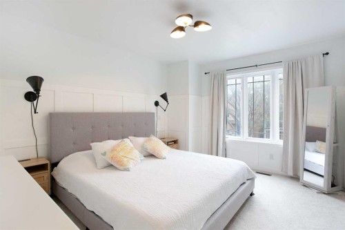 184 Inglewood Cove Se, Calgary, AB - Indoor Photo Showing Bedroom