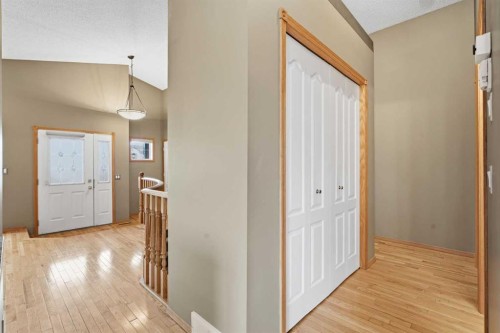 203 West Creek Close, Chestermere, AB - Indoor Photo Showing Other Room