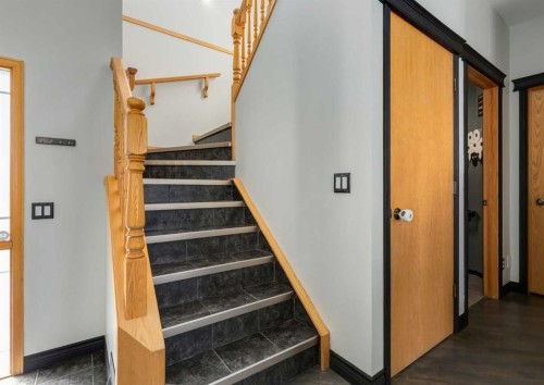 244 Stonegate Close Nw, Airdrie, AB - Indoor Photo Showing Other Room