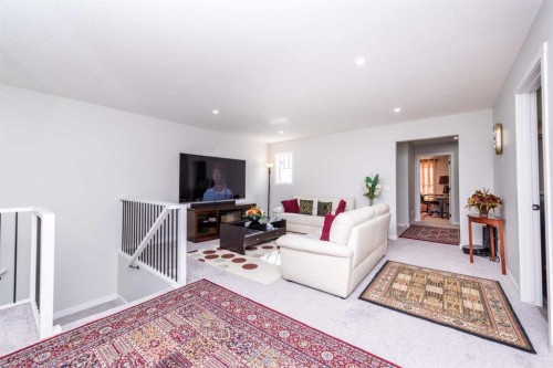46 Savoy Landing Se, Calgary, AB - Indoor Photo Showing Other Room