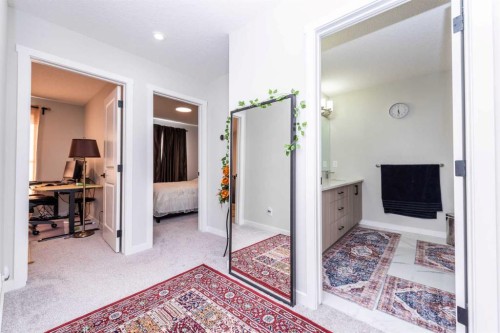 46 Savoy Landing Se, Calgary, AB - Indoor