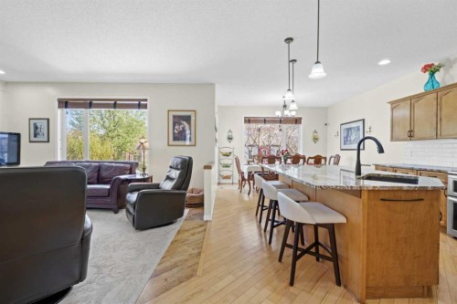 609 Chaparral Drive Se, Calgary, AB - Indoor