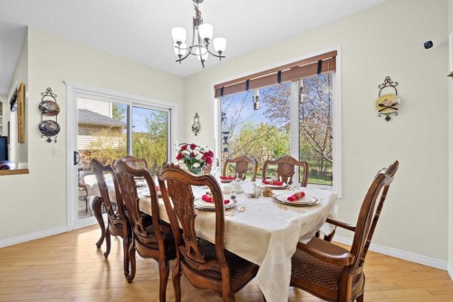 609 Chaparral Drive Se, Calgary, AB - Indoor Photo Showing Dining Room