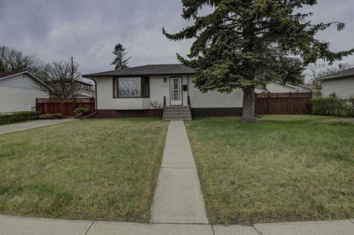 544 Thornhill Place Nw, Calgary, AB - Outdoor