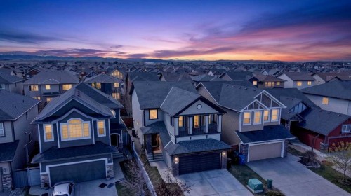 93 Legacy Green Se, Calgary, AB - Outdoor With Facade