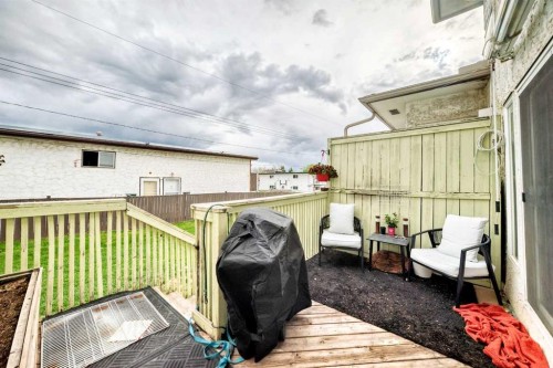 1-6-8 Huntley Close Ne, Calgary, AB - Outdoor With Deck Patio Veranda With Exterior