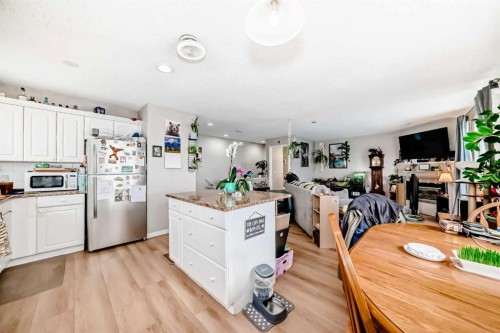 1-6-8 Huntley Close Ne, Calgary, AB - Indoor