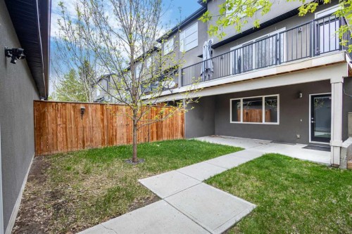 4905 21 Avenue Nw, Calgary, AB - Outdoor