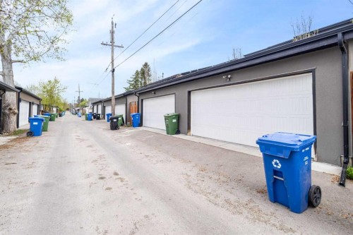 4905 21 Avenue Nw, Calgary, AB - Outdoor With Exterior