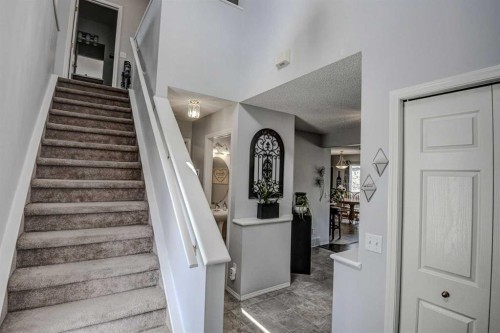 181 Citadel Ridge Close Nw, Calgary, AB - Indoor Photo Showing Other Room