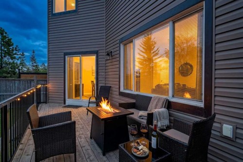 32 Evanspark Circle Nw, Calgary, AB - Outdoor With Deck Patio Veranda With Exterior