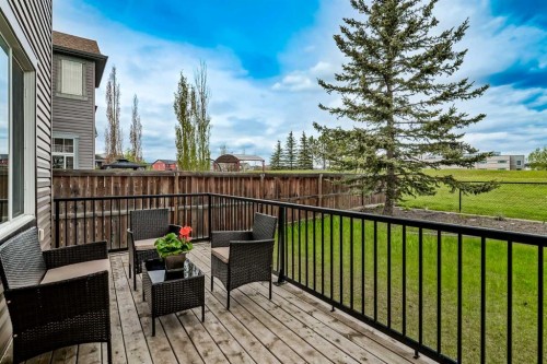 32 Evanspark Circle Nw, Calgary, AB - Outdoor With Exterior