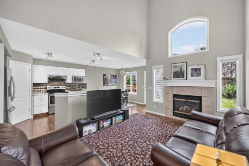138 Tuscarora Way Nw, Calgary, AB 