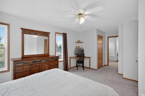 84 Shawbrooke Circle Sw, Calgary, AB - Indoor Photo Showing Bedroom
