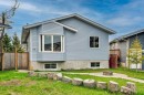 32 Taraglen Place Ne, Calgary, AB  - Outdoor 