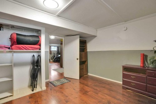 32 Taraglen Place Ne, Calgary, AB - Indoor