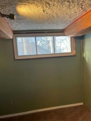 1607 25 Avenue Sw, Calgary, AB - Indoor Photo Showing Other Room