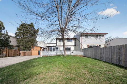 520 43 Street Se, Calgary, AB - Outdoor With Deck Patio Veranda