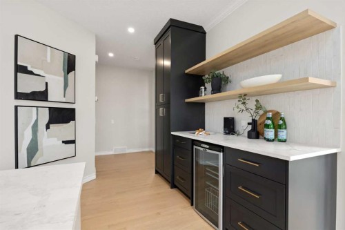 21 Douglas Woods Manor Se, Calgary, AB - Indoor