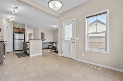 246 Martinwood Place Ne, Calgary, AB - Indoor Photo Showing Kitchen