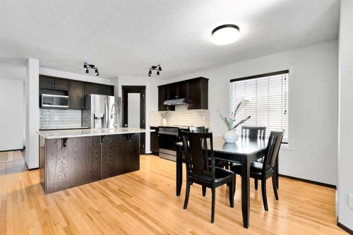 10 Autumn Green Se, Calgary, AB - Indoor