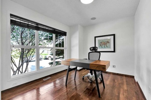 10 Autumn Green Se, Calgary, AB - Indoor Photo Showing Office