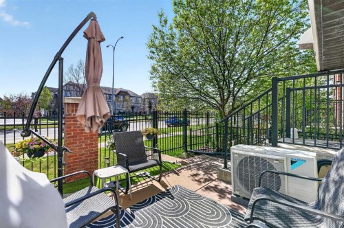 312 New Brighton Villas Se, Calgary, AB - Outdoor
