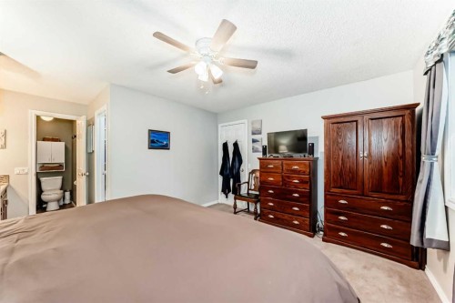 308 Cannington Place Sw, Calgary, AB - Indoor Photo Showing Bedroom