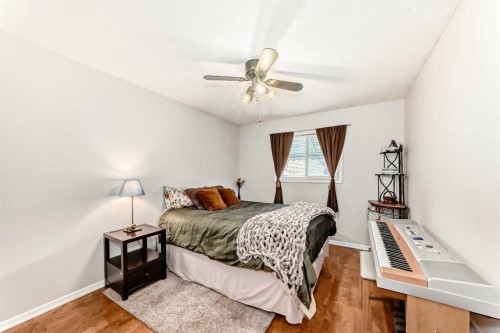 308 Cannington Place Sw, Calgary, AB - Indoor Photo Showing Bedroom