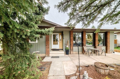 308 Cannington Place Sw, Calgary, AB - Outdoor