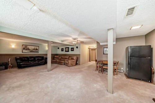 308 Cannington Place Sw, Calgary, AB - Indoor