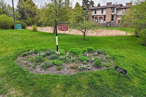 308 Cannington Place Sw, Calgary, AB - Outdoor