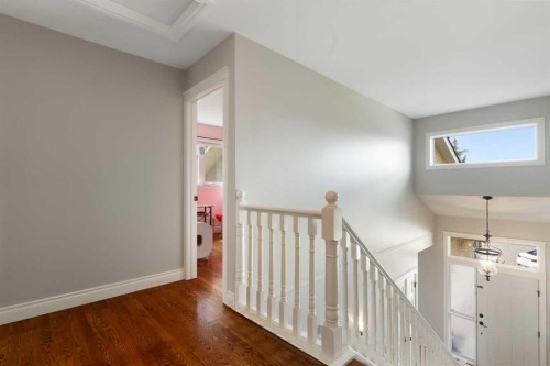 476 Silvergrove Gardens Nw, Calgary, AB - Indoor Photo Showing Other Room