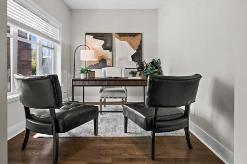 2330 25 Avenue Nw, Calgary, AB - Indoor
