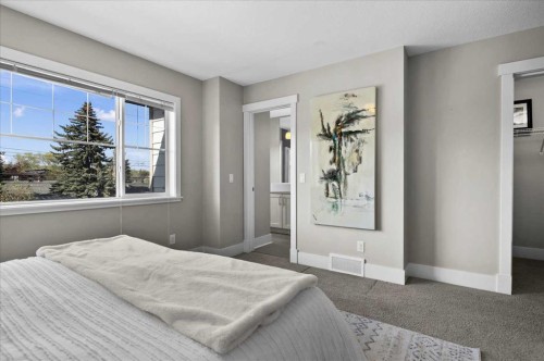 2330 25 Avenue Nw, Calgary, AB - Indoor Photo Showing Bedroom