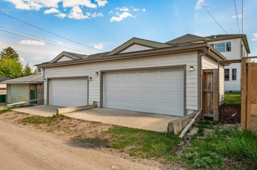2330 25 Avenue Nw, Calgary, AB - Outdoor