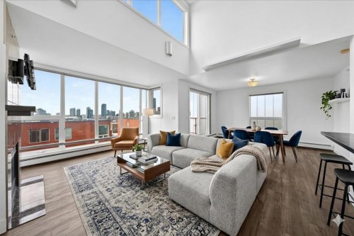 404-603 7 Avenue Ne, Calgary, AB - Indoor Photo Showing Living Room