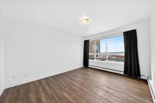 404-603 7 Avenue Ne, Calgary, AB - Indoor Photo Showing Other Room