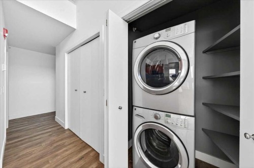 404-603 7 Avenue Ne, Calgary, AB - Indoor Photo Showing Laundry Room