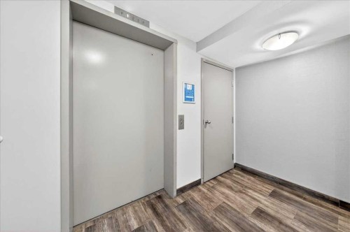 404-603 7 Avenue Ne, Calgary, AB - Indoor Photo Showing Other Room