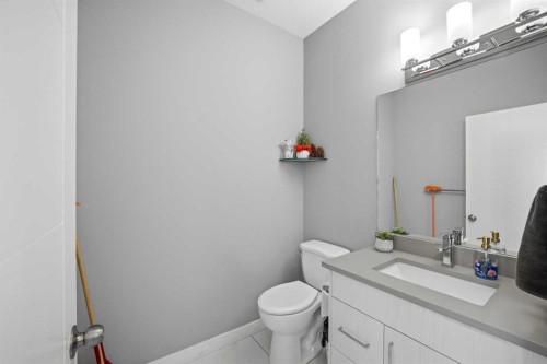 668 Cornerstone Boulevard Ne, Calgary, AB - Indoor Photo Showing Bathroom